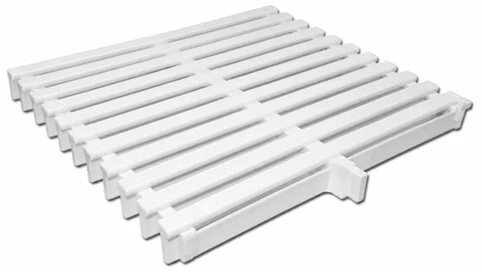 White single-link plastic pool overflow grating